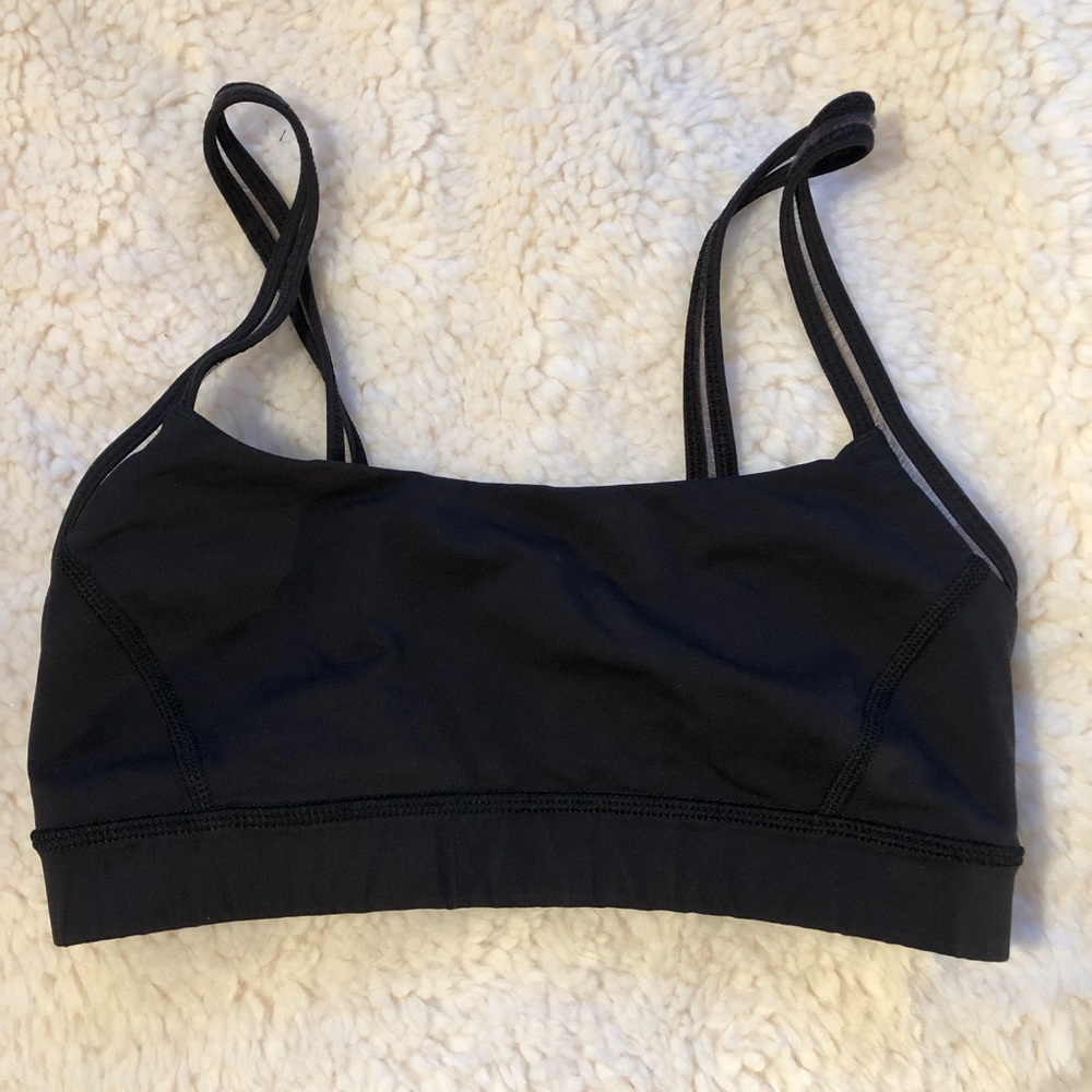 Lululemon black sports bra